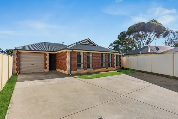2 Woni Court