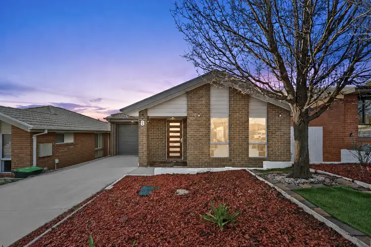 8 Audrey Cahn Street