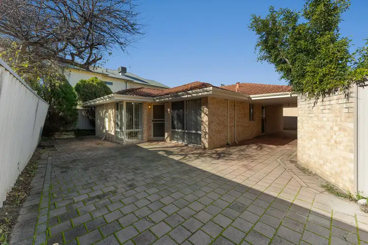 104A Alexander Dr