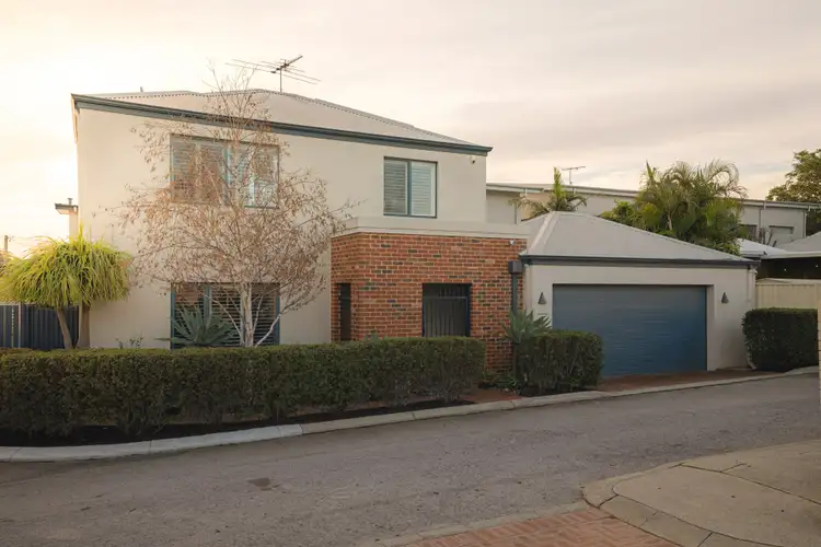 7A Morrison Street