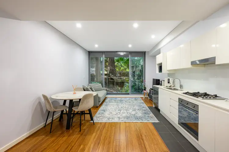 72-74 Gordon Crescent