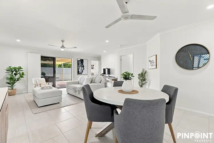 25 Mod Crescent