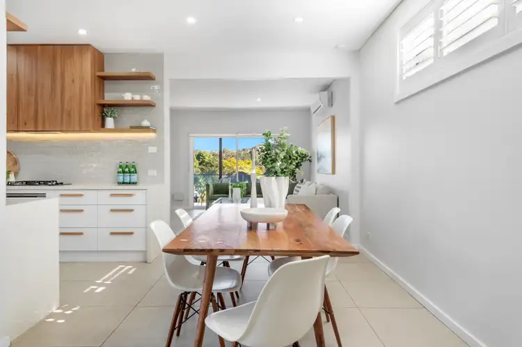 29 Stanleigh Crescent