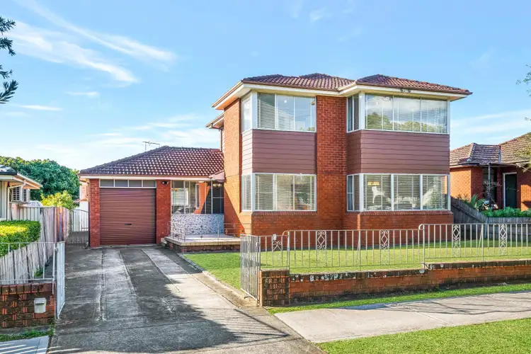 41 Tully Avenue