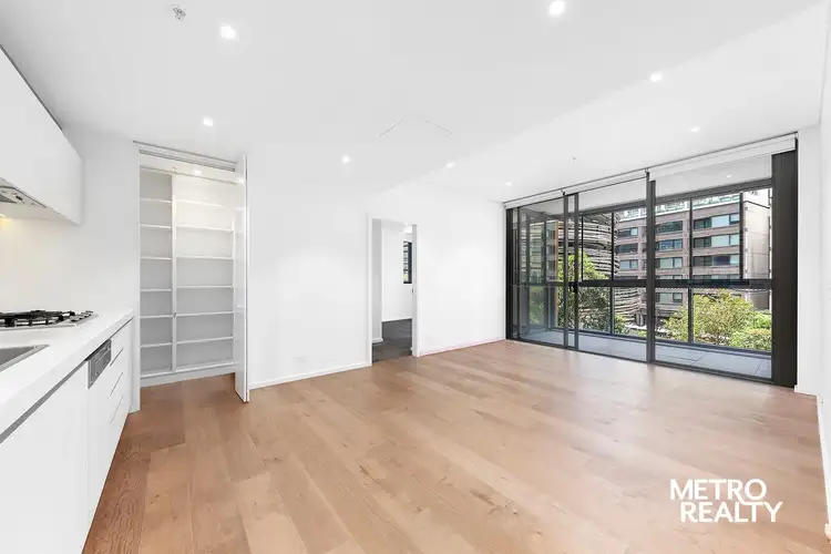 53 Tumbalong Boulevard