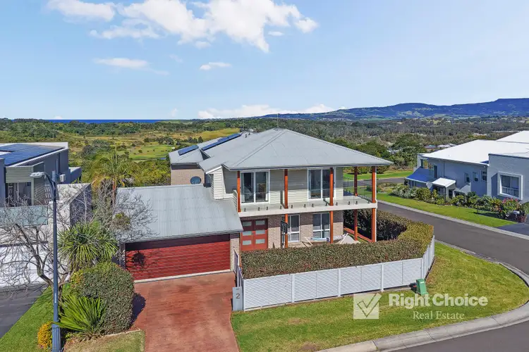 2 Lakelands Close