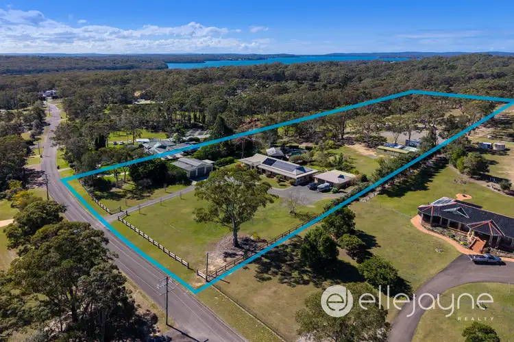 46 Larapinta Drive