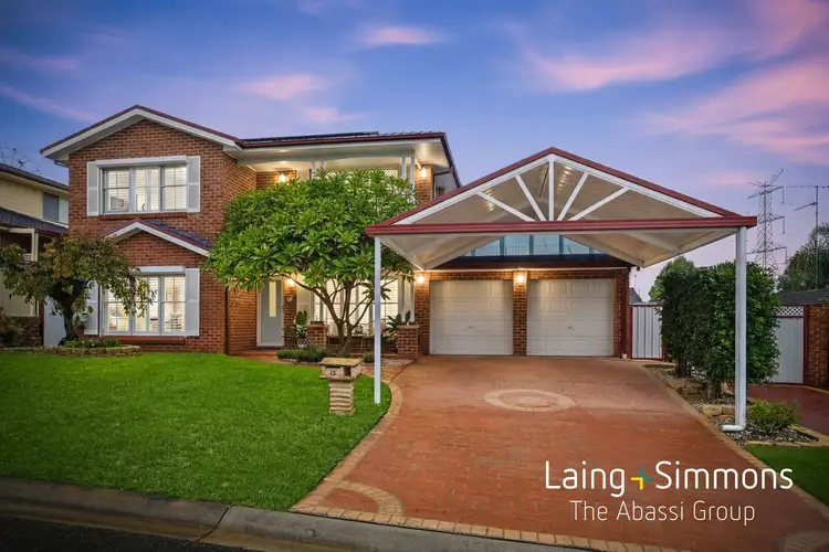 12 Ridgeview Crescent
