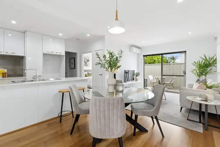 9 Elanora Street