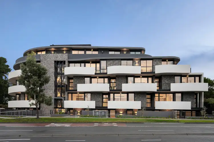 1 Mitcham Road