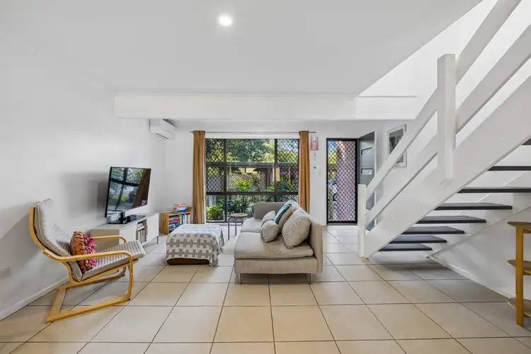 4 Amie Court