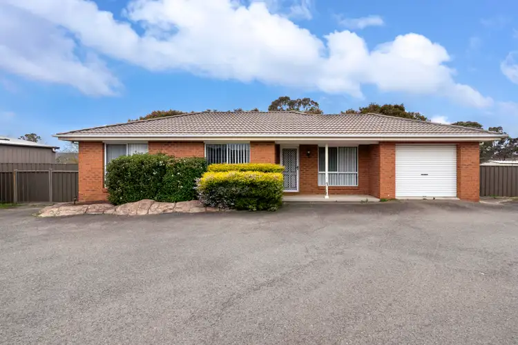 15 Paradise Place