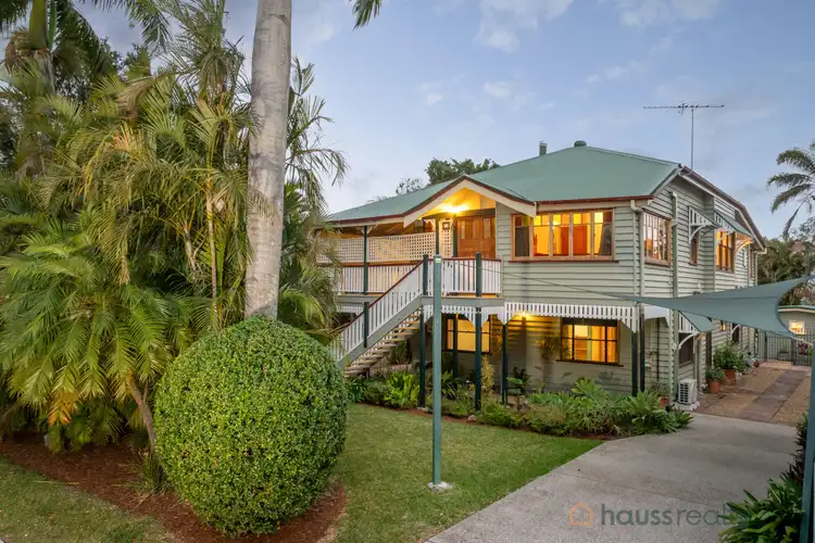 16 Turner Street