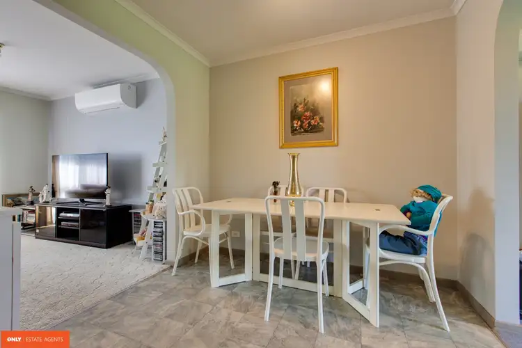 Fifth view of Homely house listing, 14 Manisa Place, Cranbourne West VIC 3977