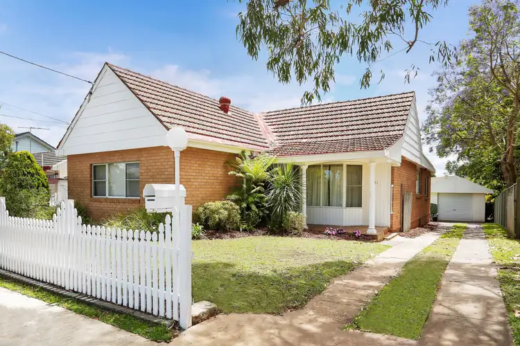 71 Fairview Ave, Engadine NSW 2233