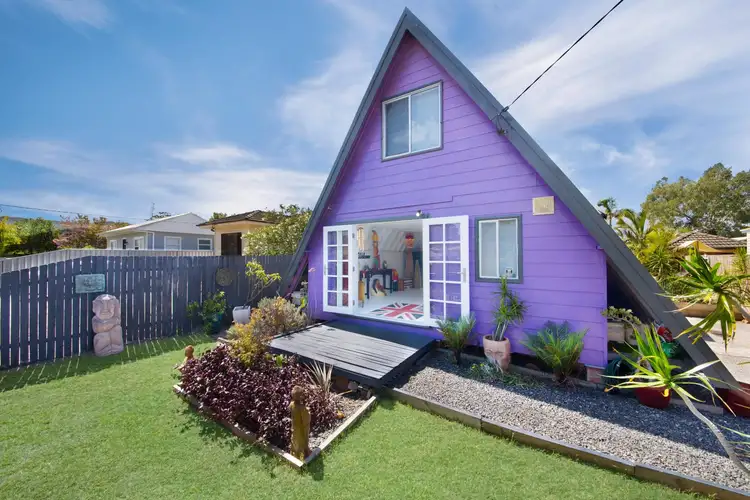 17 Australia Avenue, Umina Beach NSW 2257