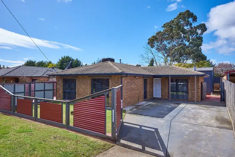6 Hutchins Way, Skye VIC 3977