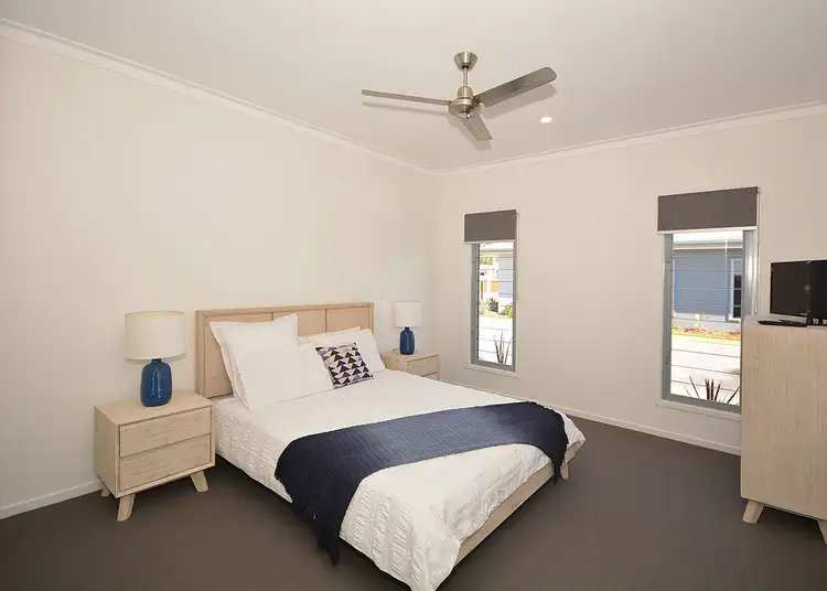 Fifth view of Homely unit listing, 14 - 24 Cnr Ross & Hoffman Street, Burrum Heads QLD 4659