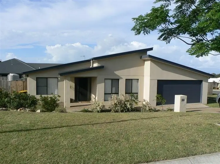 17 Parklink West Av, Wondunna QLD 4655