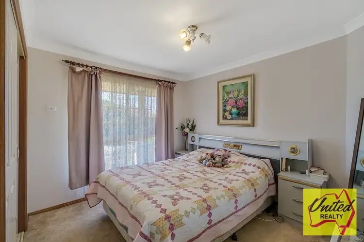 Seventh view of Homely house listing, 2 Hop-Bush Place, Mount Annan NSW 2567