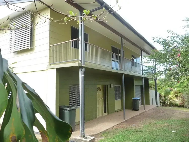 9 Butler Road, Bingil Bay QLD 4852