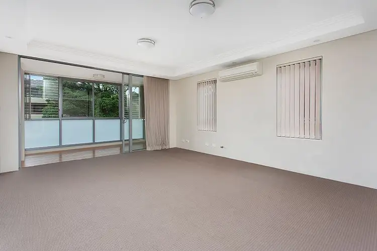 Fourth view of Homely apartment listing, 3/33 Martin Place, Mortdale NSW 2223