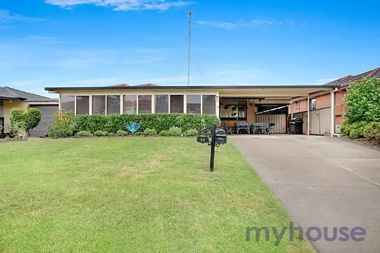 98 Grange Cres, Cambridge Gardens NSW 2747