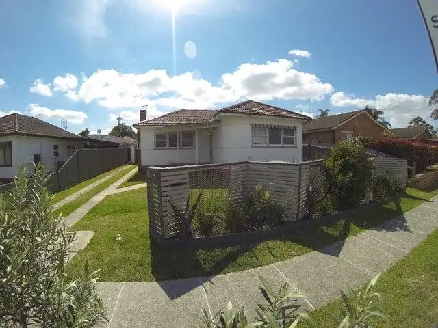 104 Banksia Avenue