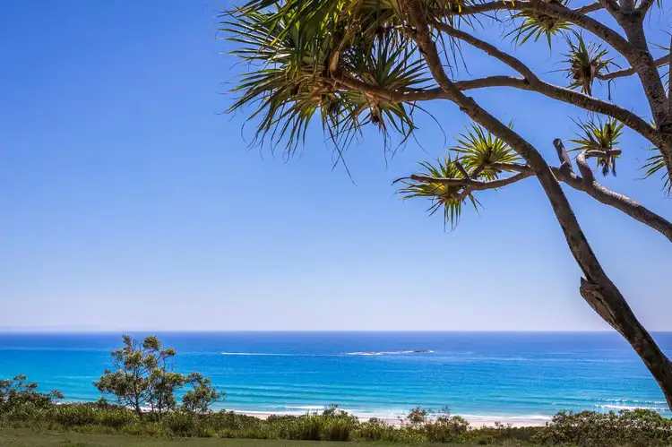 Main view of Homely unit listing, 17/21-25 Cumming Parade, Point Lookout QLD 4183