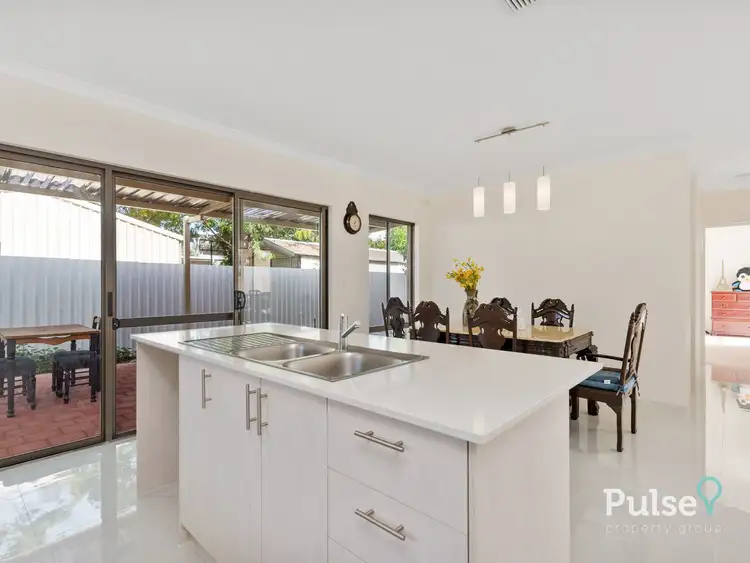 Seventh view of Homely house listing, 5A Laconia Court, Riverton WA 6148