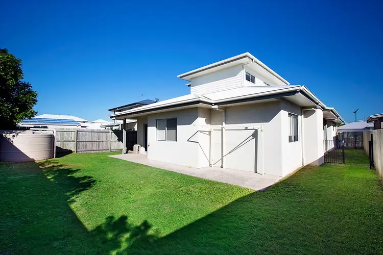 Second view of Homely house listing, 5 Wake Court, Birtinya QLD 4575
