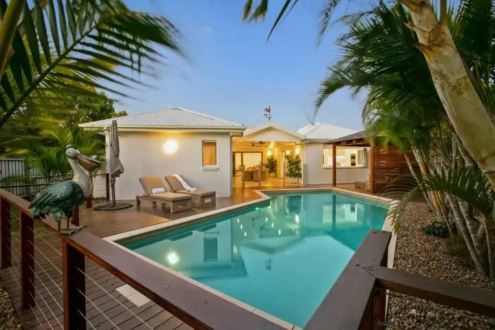 10 Madagascar Court, Kawana Island QLD 4575