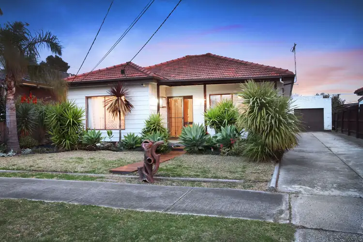 19 Helene Street, Ardeer VIC 3022