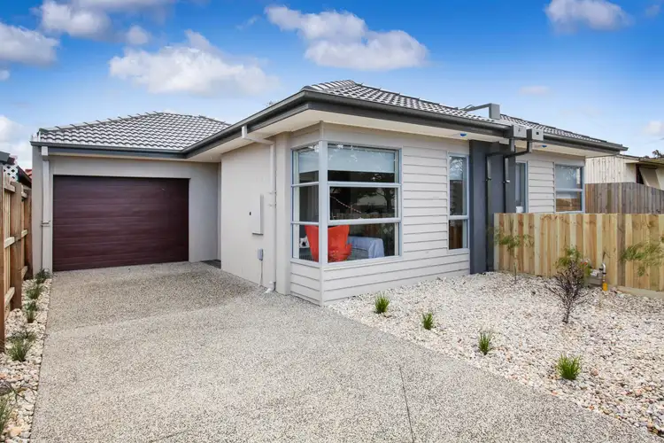 1/3 Barclay Street, Albion VIC 3020
