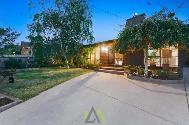 1/8 Holmes Street, Frankston VIC 3199