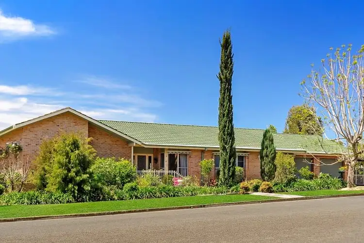 1 Wilari Close, Bomaderry NSW 2541