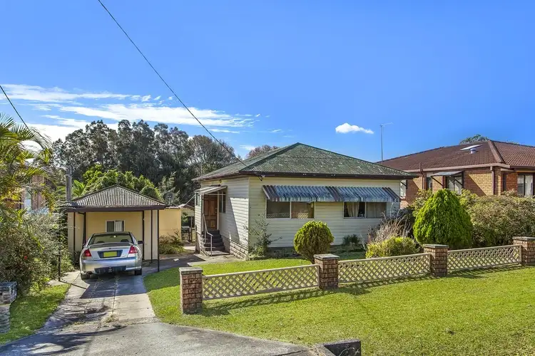 4 Anzac Road, Long Jetty NSW 2261