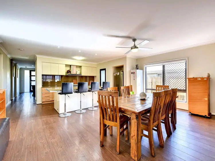 8 Tappen Street, Yarrabilba QLD 4207