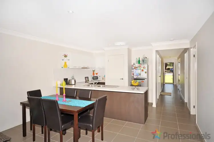 Second view of Homely unit listing, 2/3 McGrath Place, Armidale NSW 2350