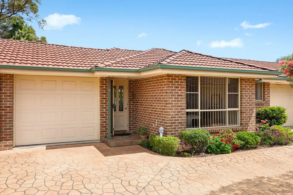 Main view of Homely villa listing, 5/40 Engadine Avenue, Engadine NSW 2233