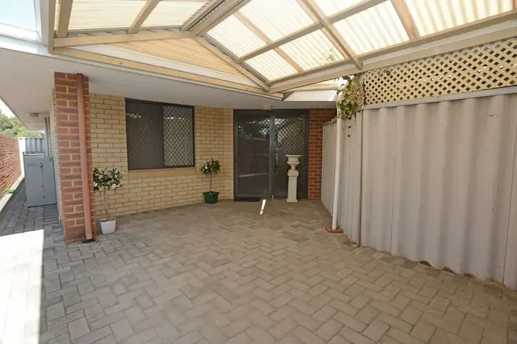 3/2 Cambey Way, Brentwood WA 6153