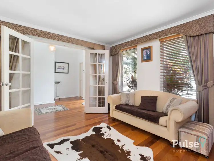 Sixth view of Homely house listing, 7 Maplin Place, Rossmoyne WA 6148
