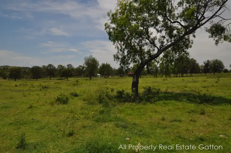 51 Hogers Road, Ropeley QLD 4343