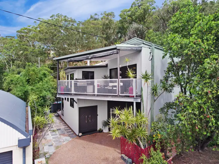 16a Oak Street, Blackwall NSW 2256