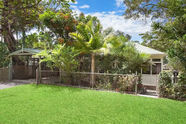 11 Woodfield Avenue, Bundeena NSW 2230