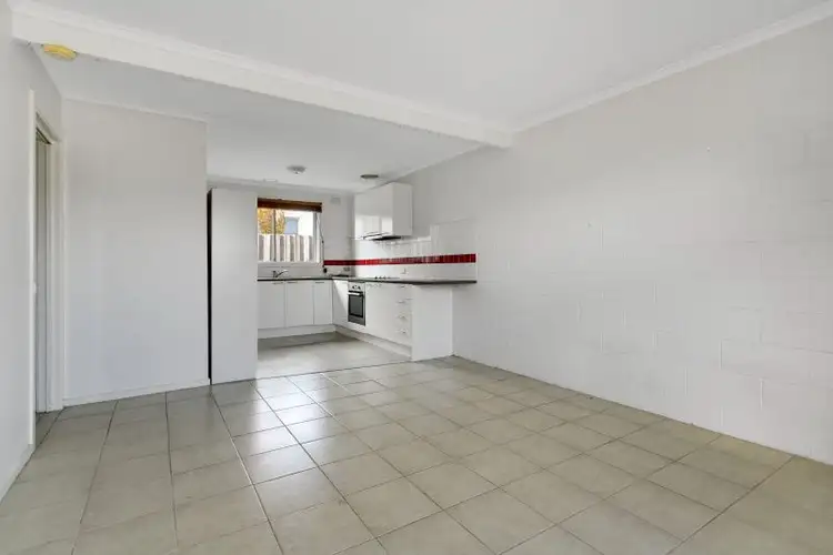 Third view of Homely unit listing, 5/25 Fairway Street, Frankston VIC 3199