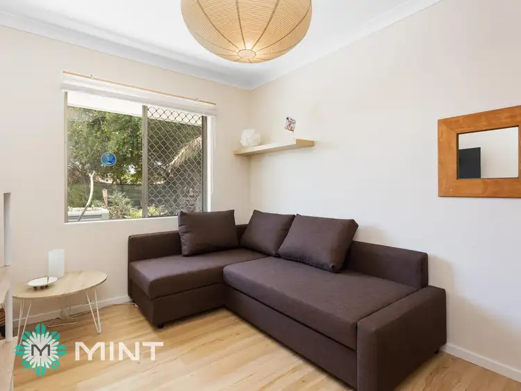 Sixth view of Homely semi-detached listing, 4/40 Paulik Way, Hamilton Hill WA 6163