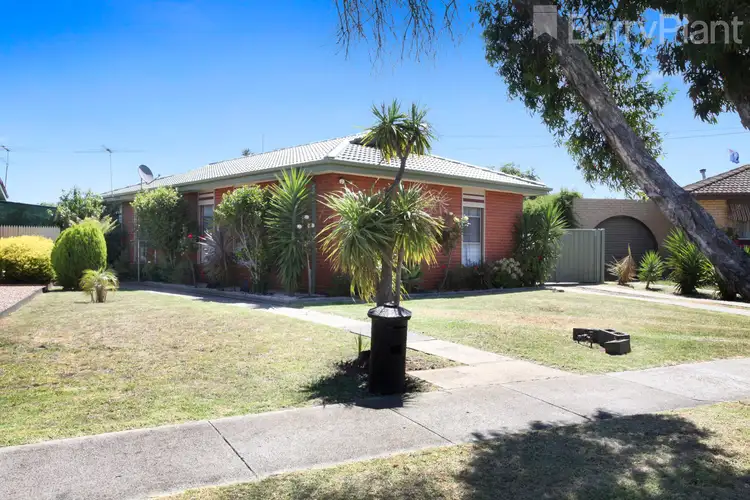 13 Ingram Ave, Sunshine West VIC 3020