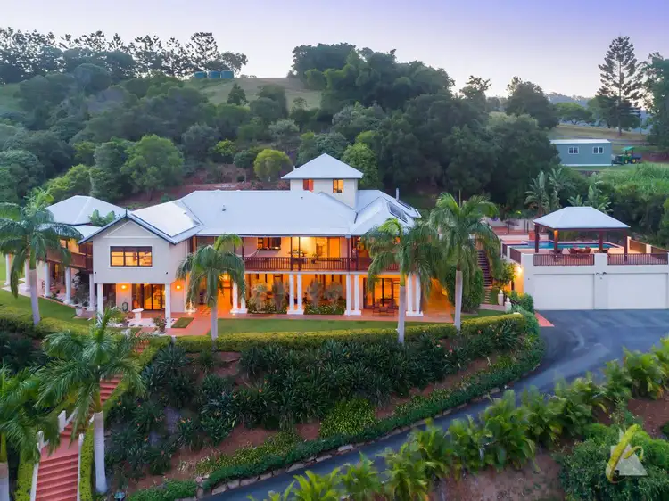 298 Savages Road, Brookfield QLD 4069