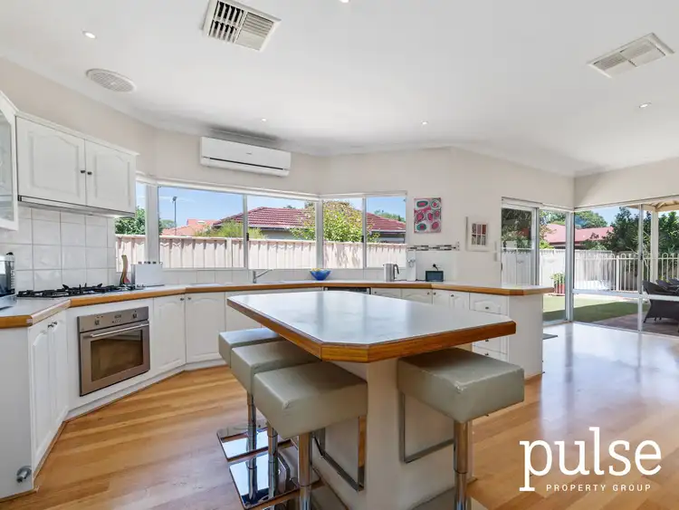 9A Holmes Street, Shelley WA 6148